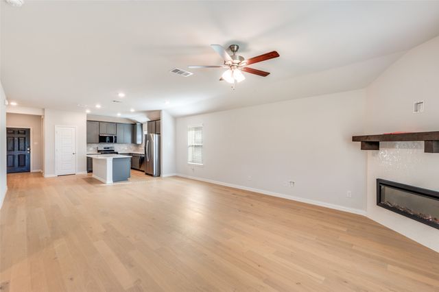 2024 Briarbrook Drive, Denton, TX 76207