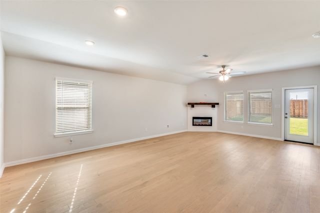 2024 Briarbrook Drive, Denton, TX 76207