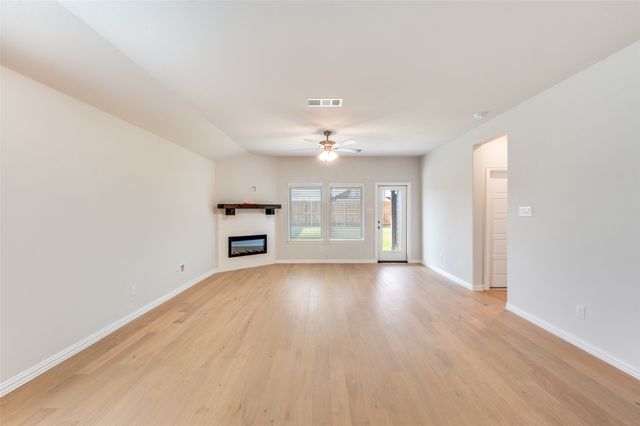 2024 Briarbrook Drive, Denton, TX 76207