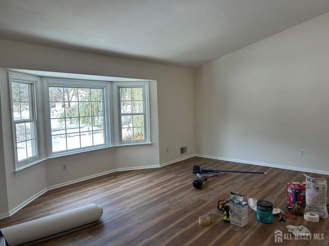 5 Downing Drive, East Brunswick, NJ 08816