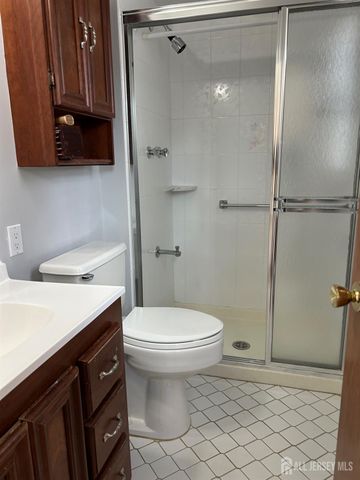 5 Downing Drive, East Brunswick, NJ 08816