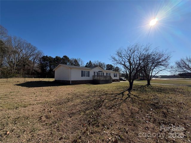 102 Beechwood Drive, Salisbury, NC 28147