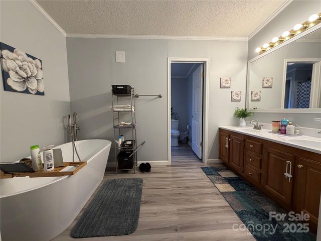 102 Beechwood Drive, Salisbury, NC 28147