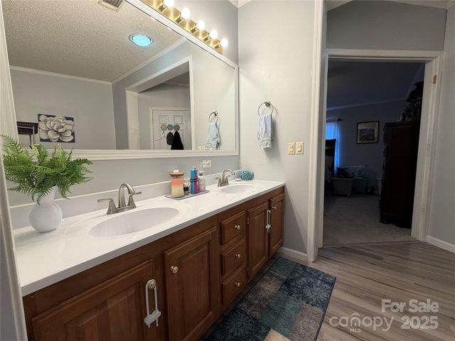 102 Beechwood Drive, Salisbury, NC 28147