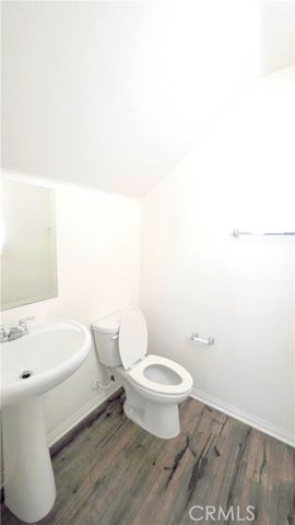 5930 Ginger Drive, Eastvale, CA 92880