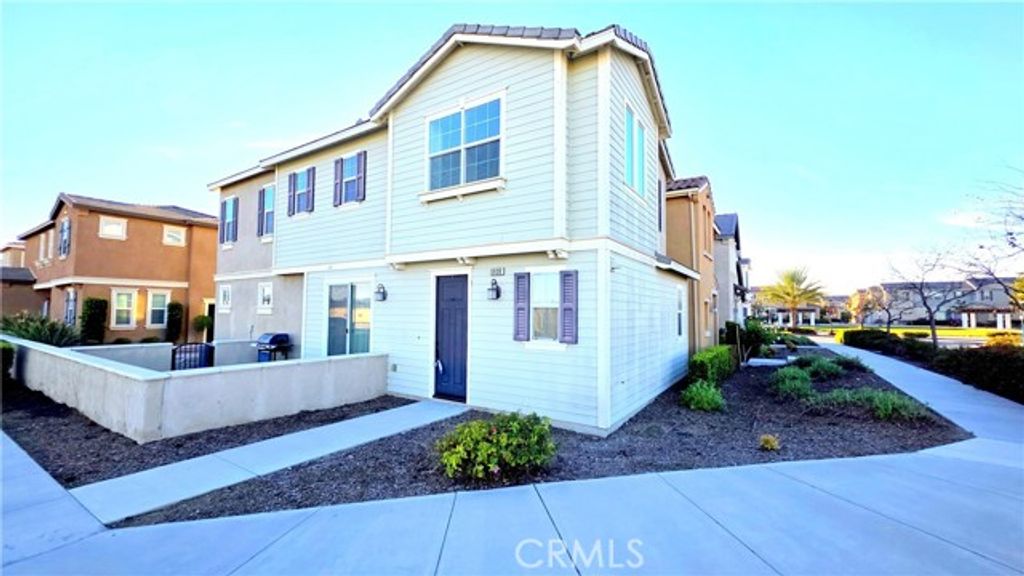 5930 Ginger Drive, Eastvale, CA 92880