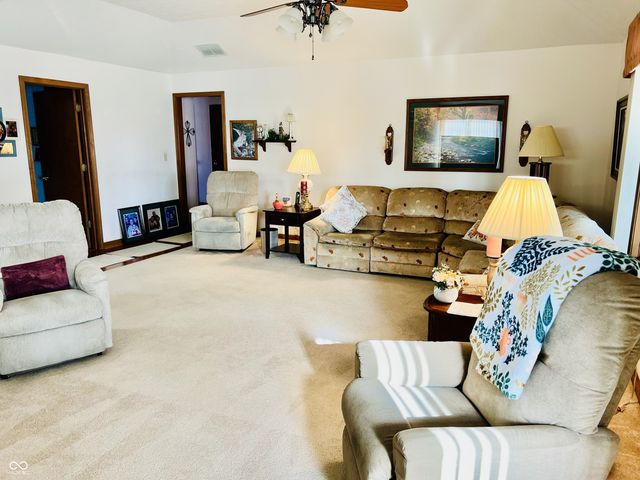 635 Jackson Street, Brownsburg, IN 46112