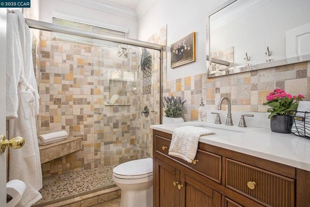 4001 Browning Dr, Concord, CA 94518