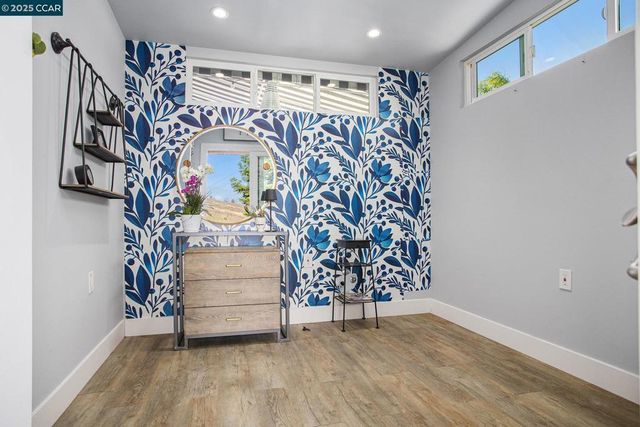 4001 Browning Dr, Concord, CA 94518