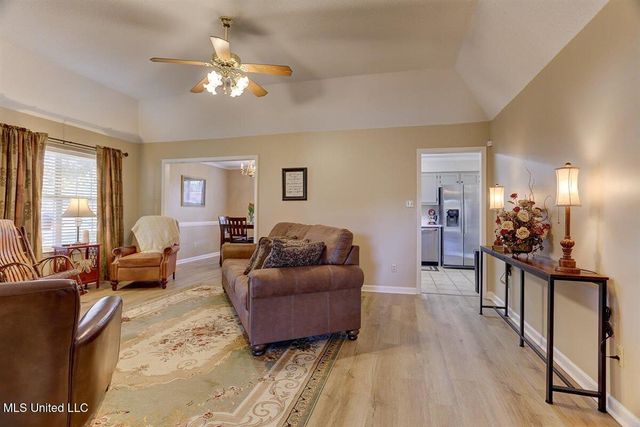 9240 Huron Drive, Olive Branch, MS 38654