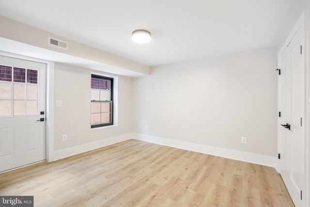 4414 HARRISON ST NW, Washington, DC 20015