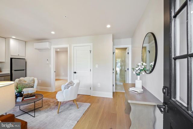 4414 HARRISON ST NW, Washington, DC 20015