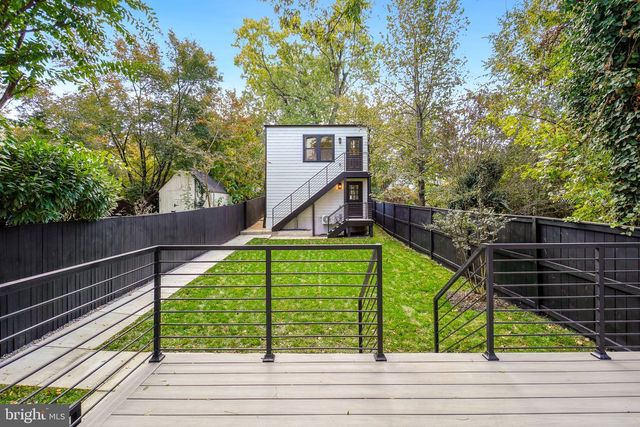 4414 HARRISON ST NW, Washington, DC 20015