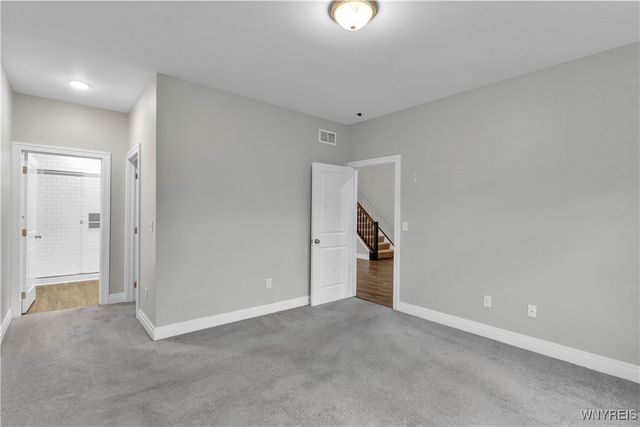 4298 Tisbury Lane, Hamburg, NY 14075