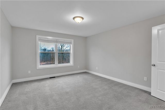 4298 Tisbury Lane, Hamburg, NY 14075