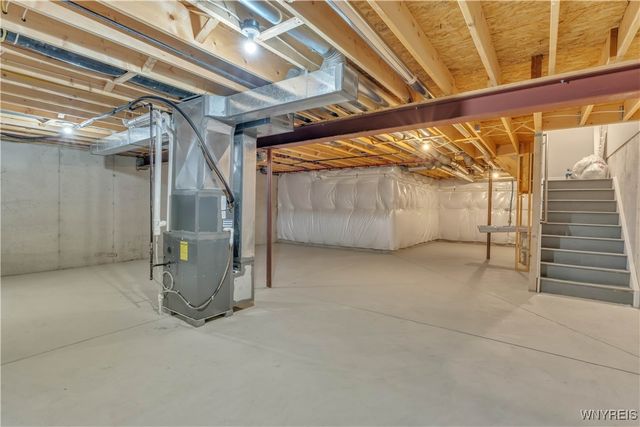 4298 Tisbury Lane, Hamburg, NY 14075