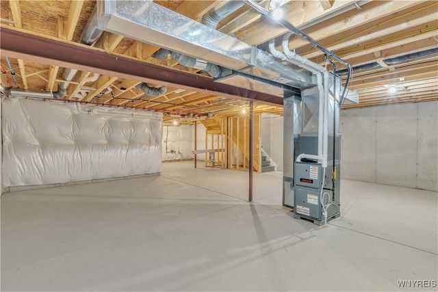 4298 Tisbury Lane, Hamburg, NY 14075