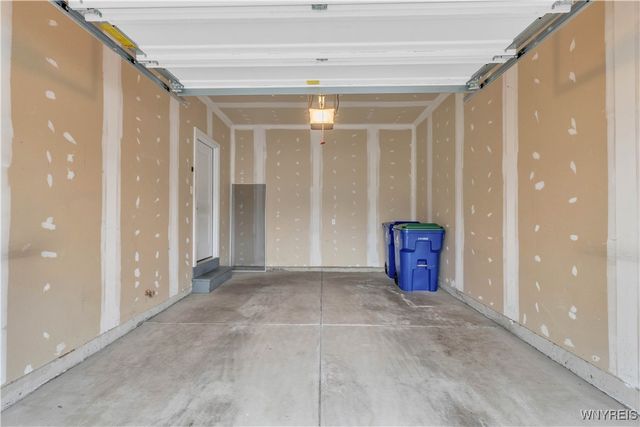 4298 Tisbury Lane, Hamburg, NY 14075