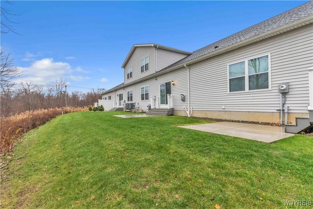 4298 Tisbury Lane, Hamburg, NY 14075