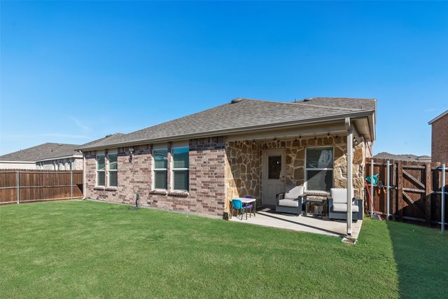 1605 Silas Drive, Forney, TX 75126