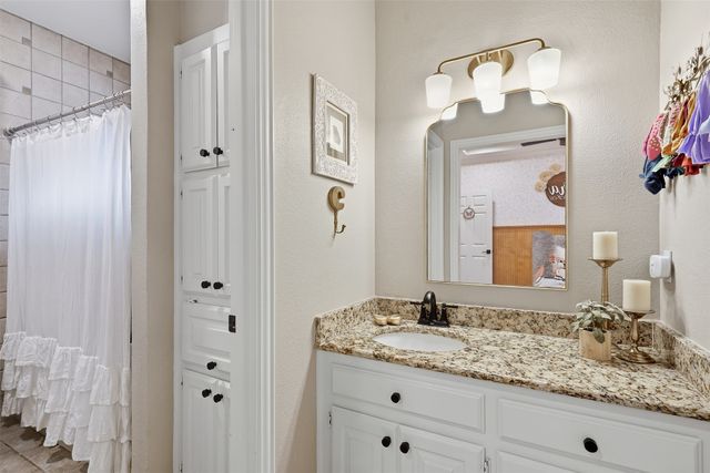 924 Ridge Court, Keller, TX 76248