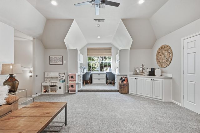 924 Ridge Court, Keller, TX 76248