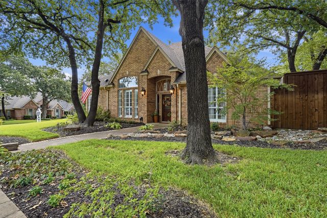 924 Ridge Court, Keller, TX 76248
