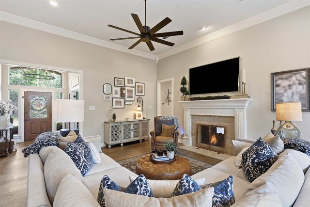 924 Ridge Court, Keller, TX 76248