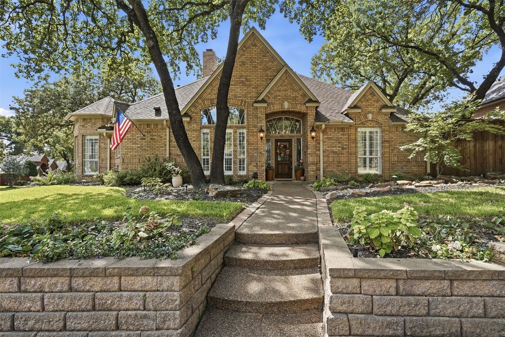924 Ridge Court, Keller, TX 76248 — photo 2