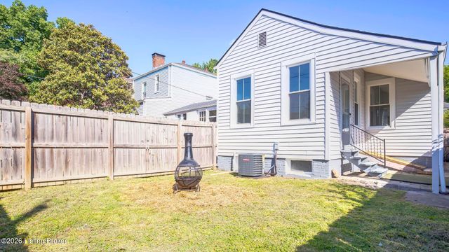 1909 Bonnycastle Ave, Louisville, KY 40205