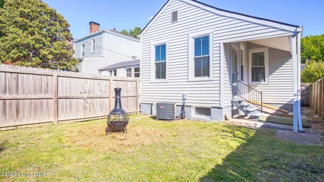 1909 Bonnycastle Ave, Louisville, KY 40205