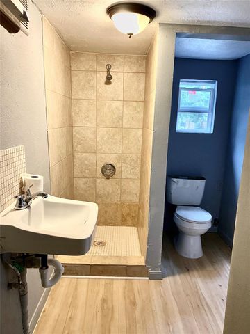 7603 Greendown Street A, Houston, TX 77087