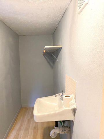 7603 Greendown Street A, Houston, TX 77087