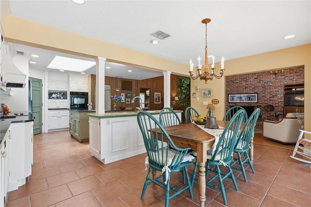1749 LONG BOW LANE, Clearwater, FL 33764