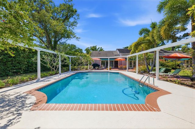 1749 LONG BOW LANE, Clearwater, FL 33764