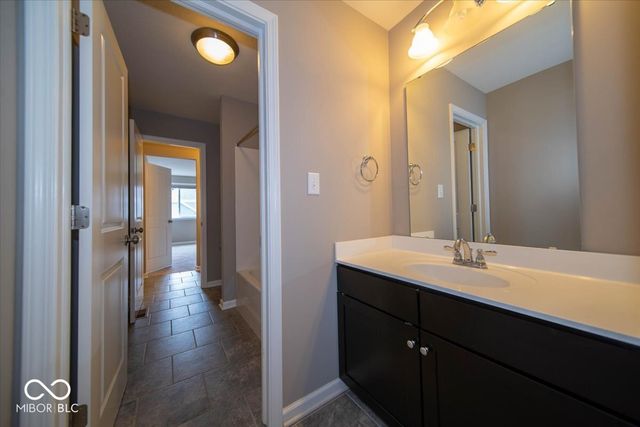 14765 Edgebrook Drive, Fishers, IN 46040