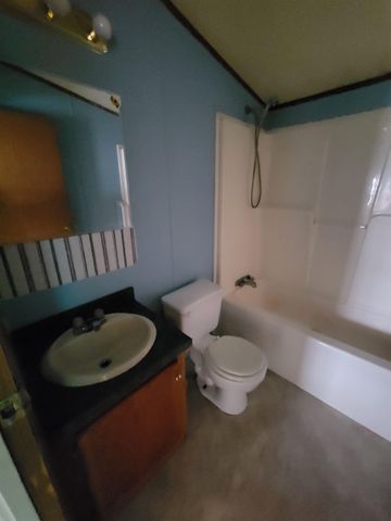 20 Nicole Drive, St. Albans Town, VT 05478