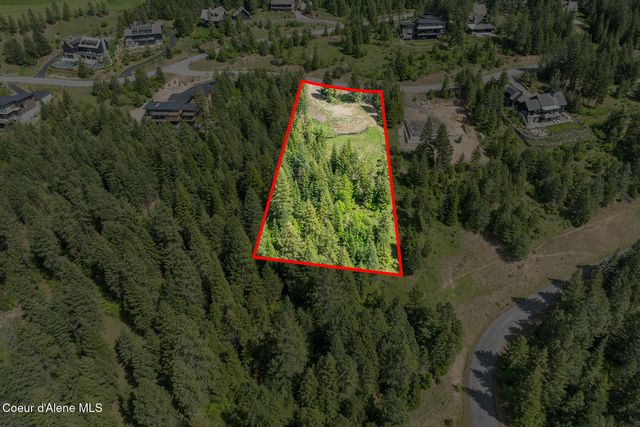 2056 Echo Canyon Dr, Harrison, ID 83833