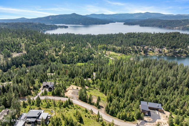 2056 Echo Canyon Dr, Harrison, ID 83833
