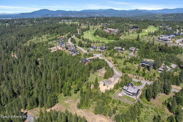 2056 Echo Canyon Dr, Harrison, ID 83833