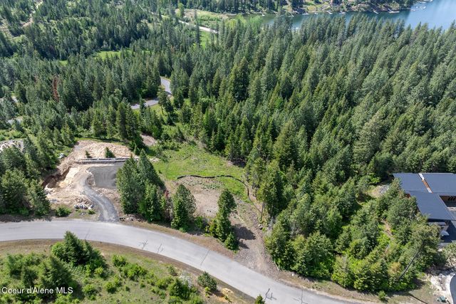 2056 Echo Canyon Dr, Harrison, ID 83833