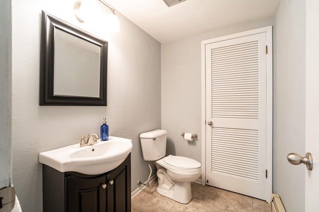 1452 N Lapham STREET, Oconomowoc, WI 53066