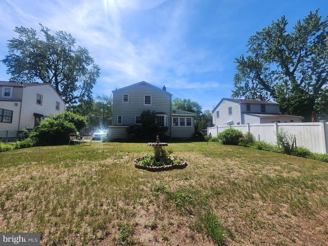 7415 CEDAR AVE, Pennsauken, NJ 08109