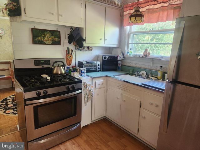 7415 CEDAR AVE, Pennsauken, NJ 08109