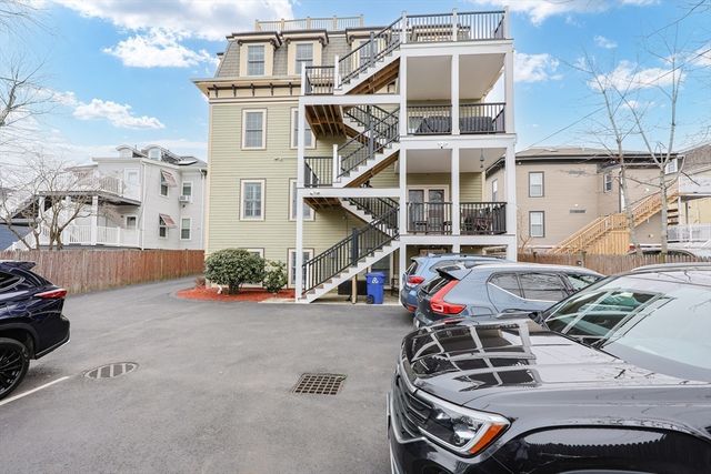 96 Dix St 2, Boston, MA 02122