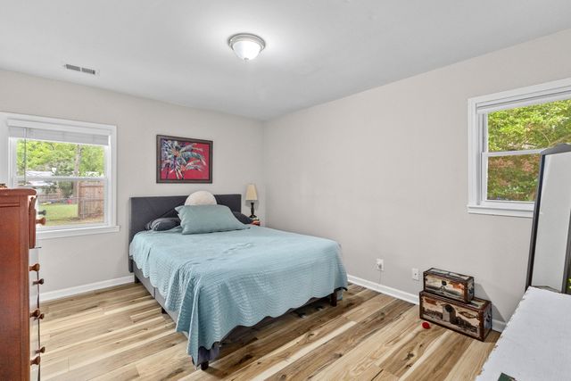 1851 Gippy Lane, Charleston, SC 29407