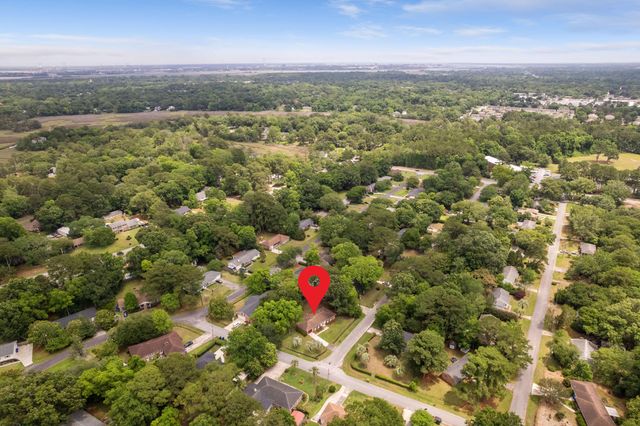 1851 Gippy Lane, Charleston, SC 29407