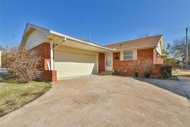 608 SE Moraine Avenue, Midwest City, OK 73130