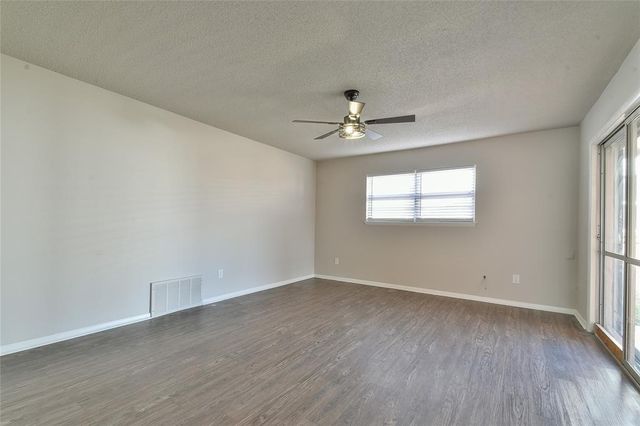 608 SE Moraine Avenue, Midwest City, OK 73130