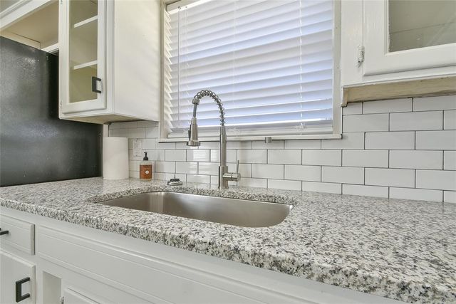 608 SE Moraine Avenue, Midwest City, OK 73130